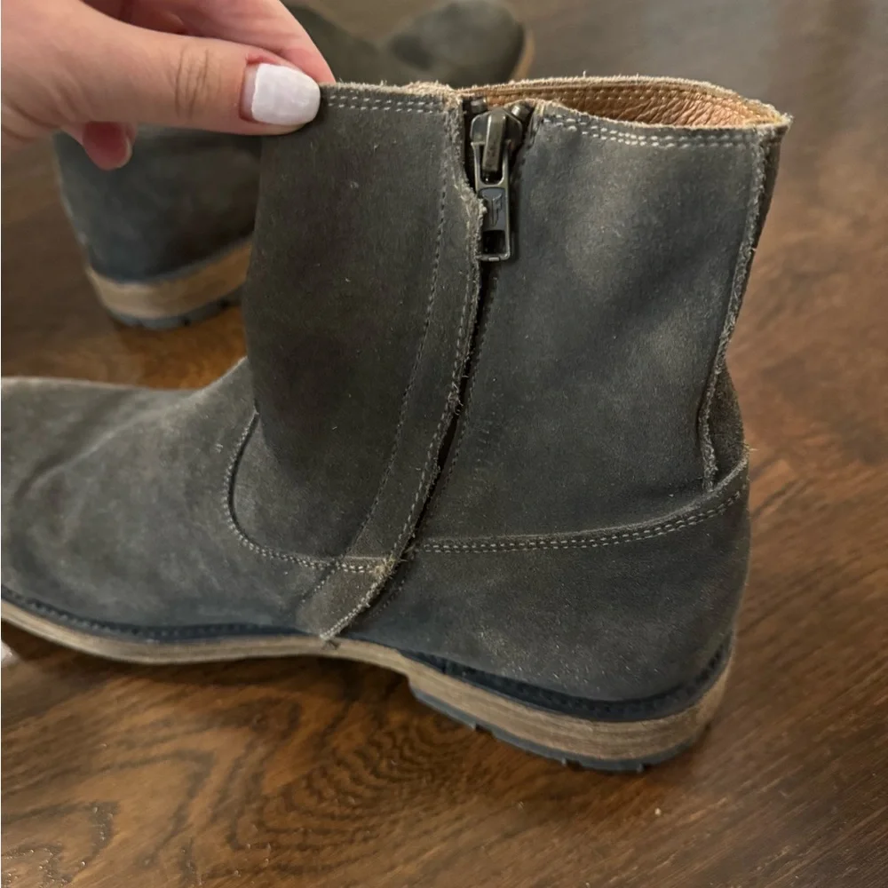 Men's Frye Gray/Green Boots